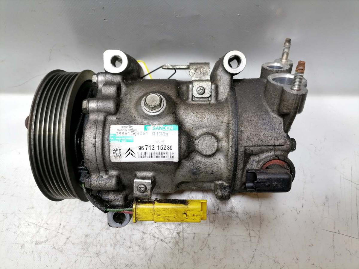 Citroen C3 Picasso original Klimakompressor 1.4 16V 70kw Bj.2010